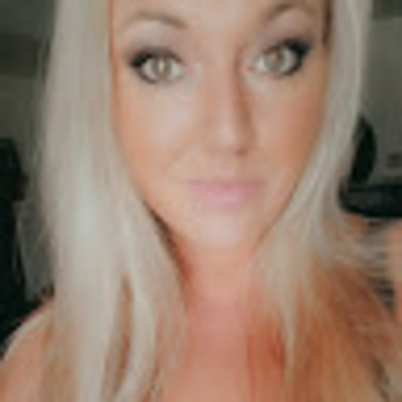 tiffiny8